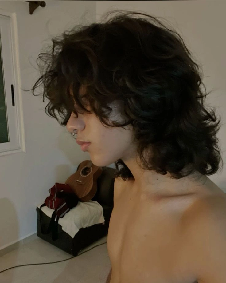 Curly Wolf Cut