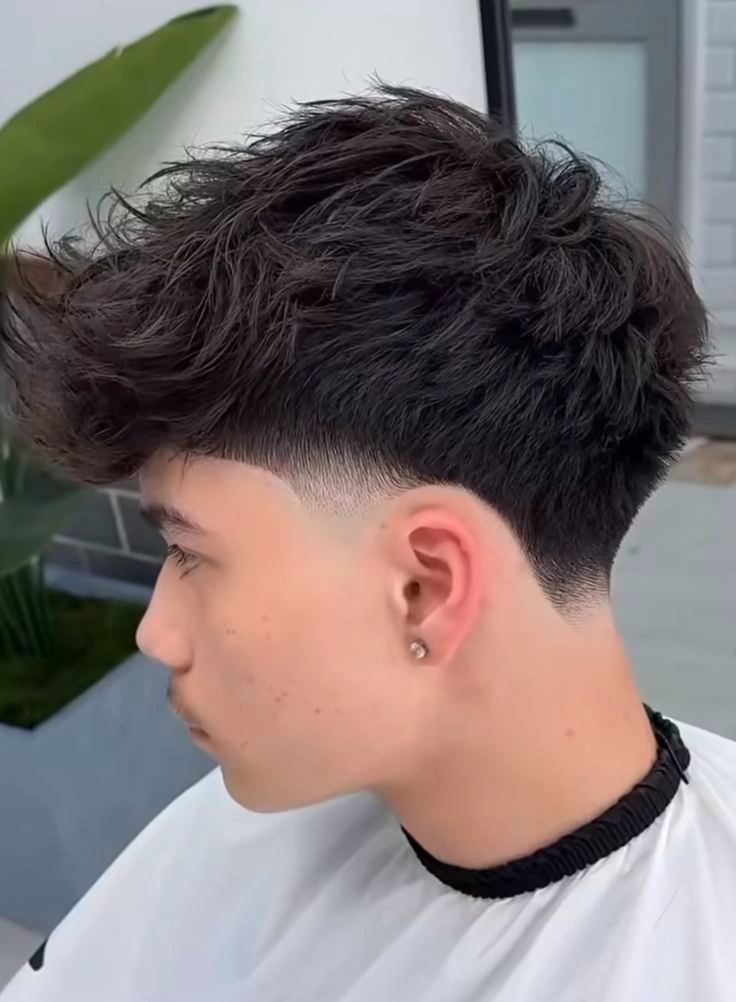 Low Fade on Straight Hair