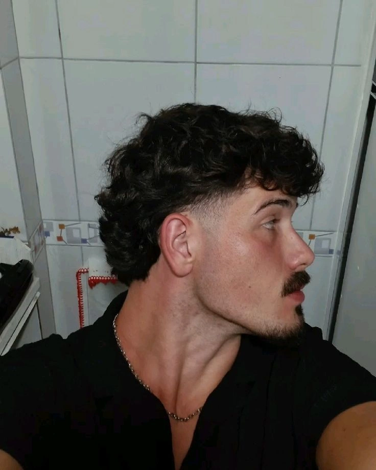 Mid Fade Mullet